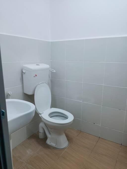 Casa Aira Cozy & Comfy Home Kampong Kepayang Luaran gambar